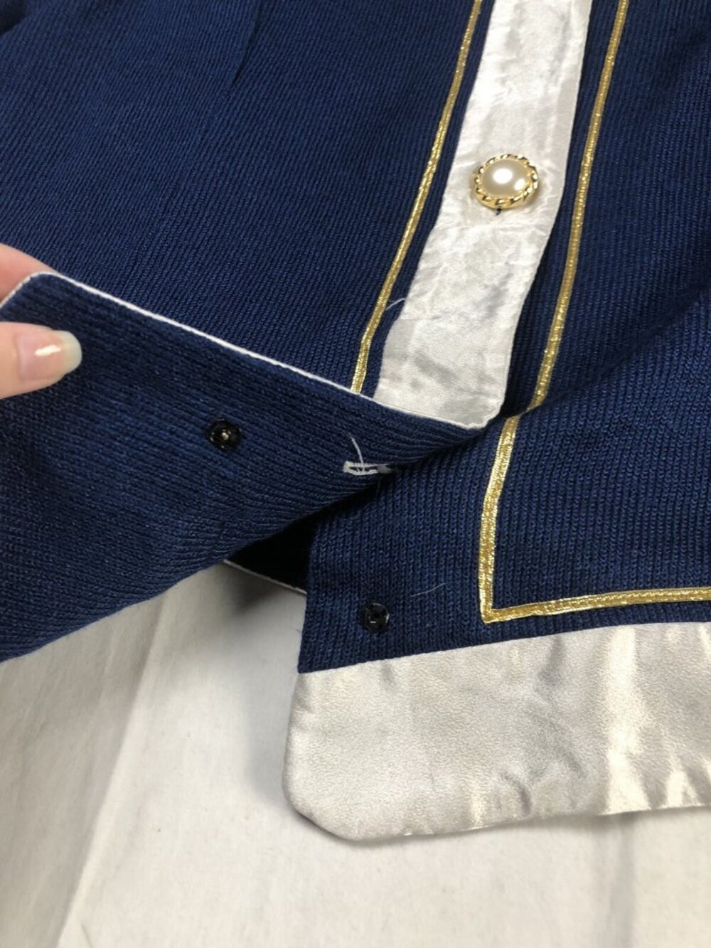 Vintage Leslie Fay Button Front Blouse Woman Shoulder Padded Blue Gold Size 24WP - Picture 4 of 8